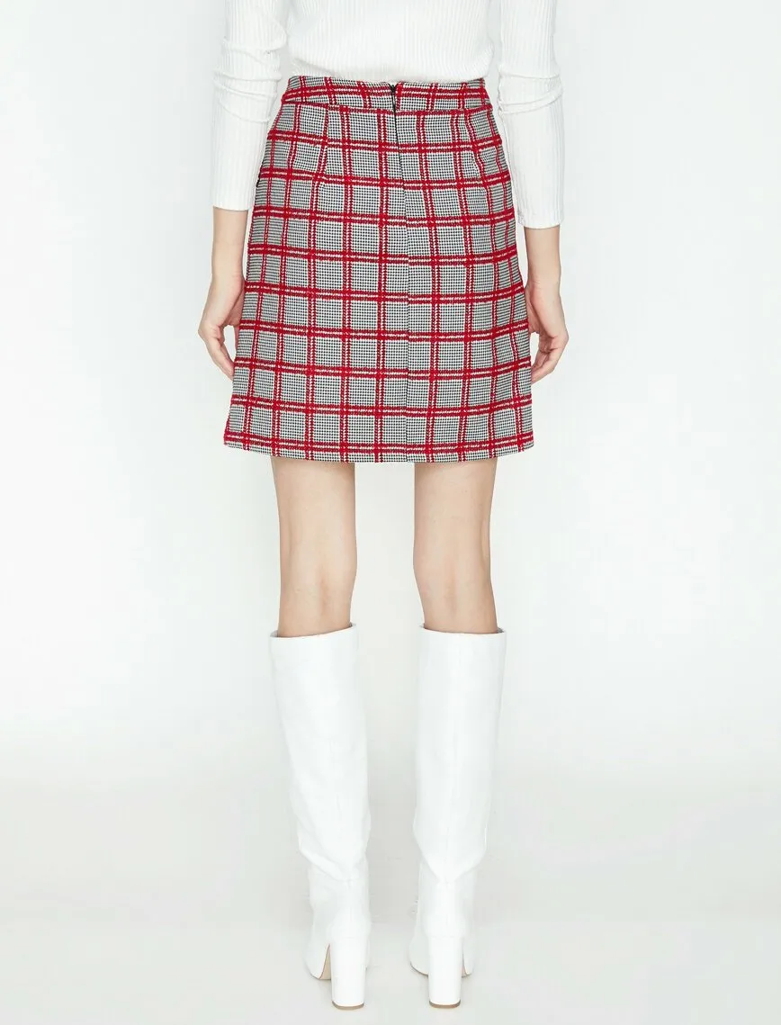 12191 Red Check Mini Skirt
