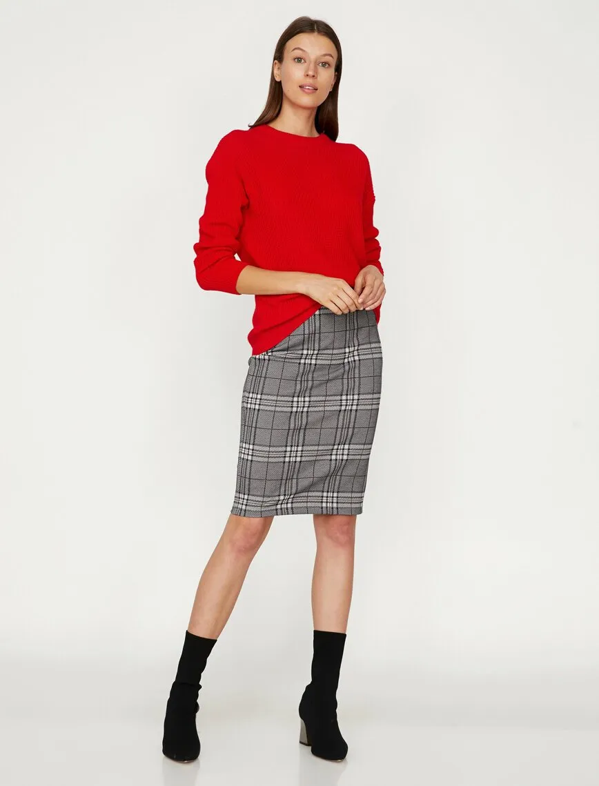 12299 Brown Check Knee Length Skirt