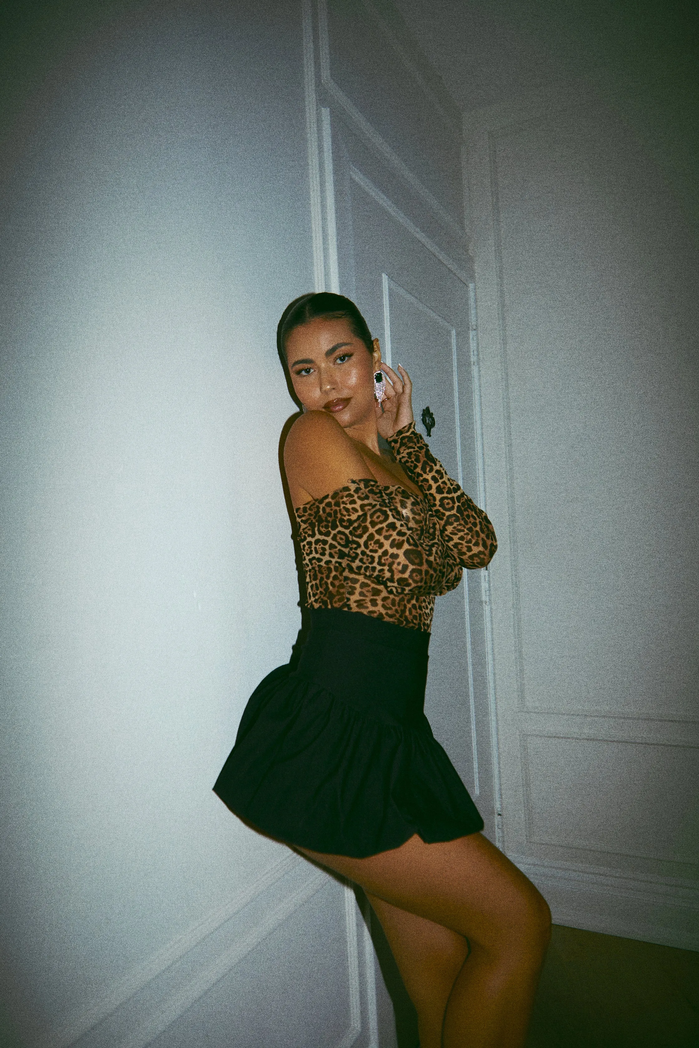 Giuliana High Waist Mini Puff Skirt - Black