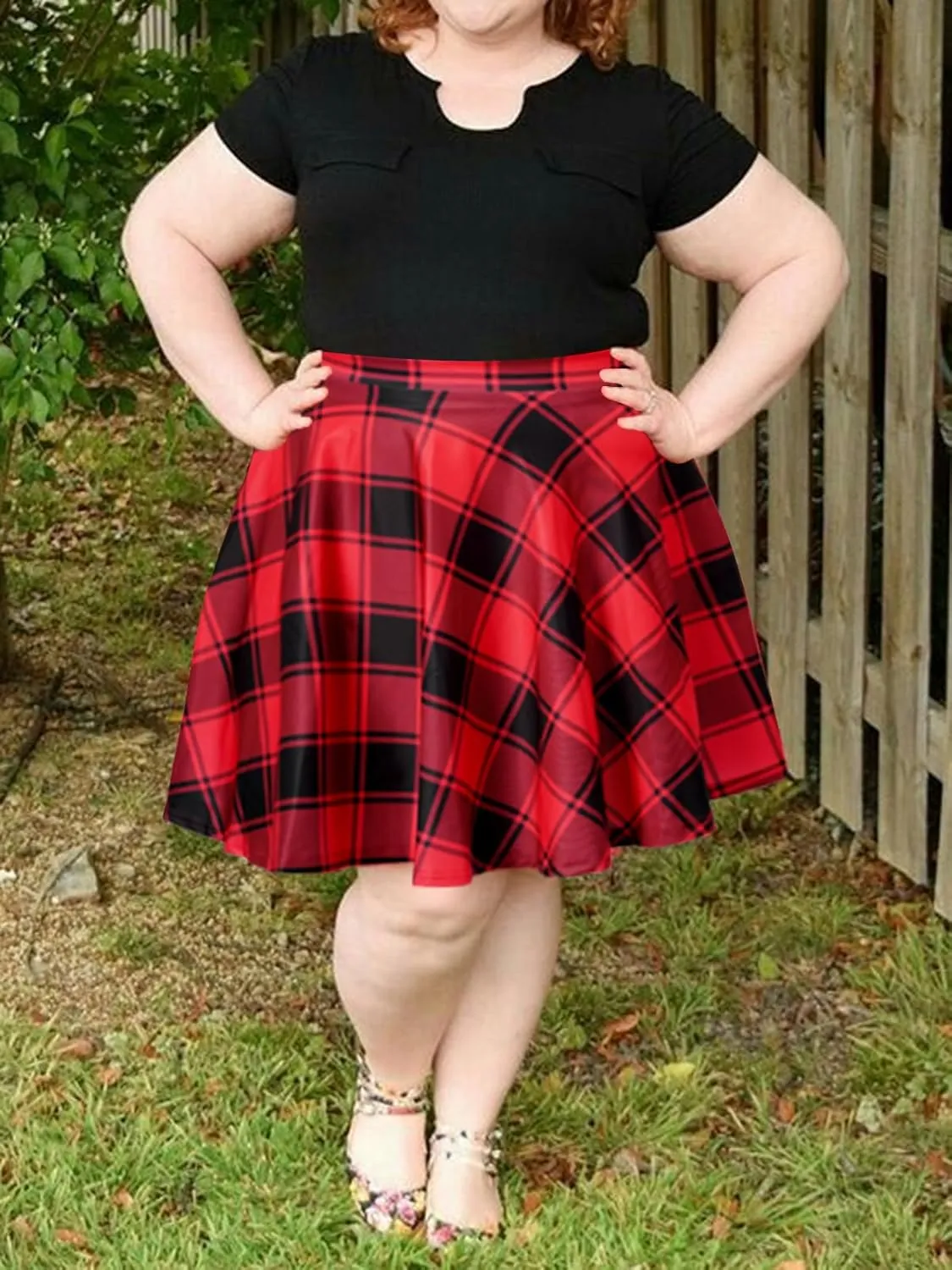Women's Plus Size Mini Plaid Skirt- Basic High Waisted Flared Casual Stretchy Pleated Skater Skirts