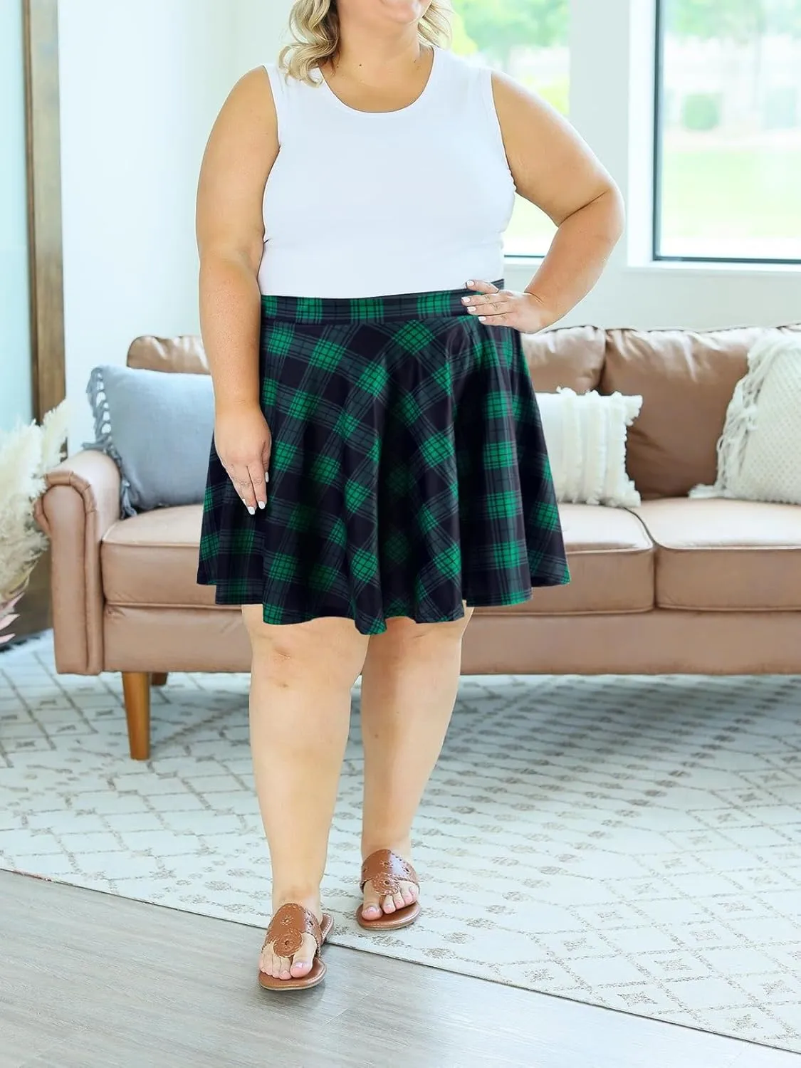 Women's Plus Size Mini Plaid Skirt- Basic High Waisted Flared Casual Stretchy Pleated Skater Skirts